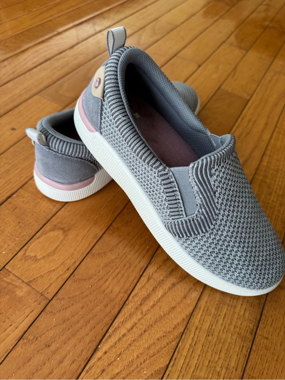 Reef Neptune Slip-On Sneakers with Pink accent.  New without box.